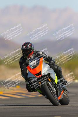 media/Nov-11-2023-SoCal Trackdays (Sat) [[efd63766ff]]/Turn 5 (1010am)/